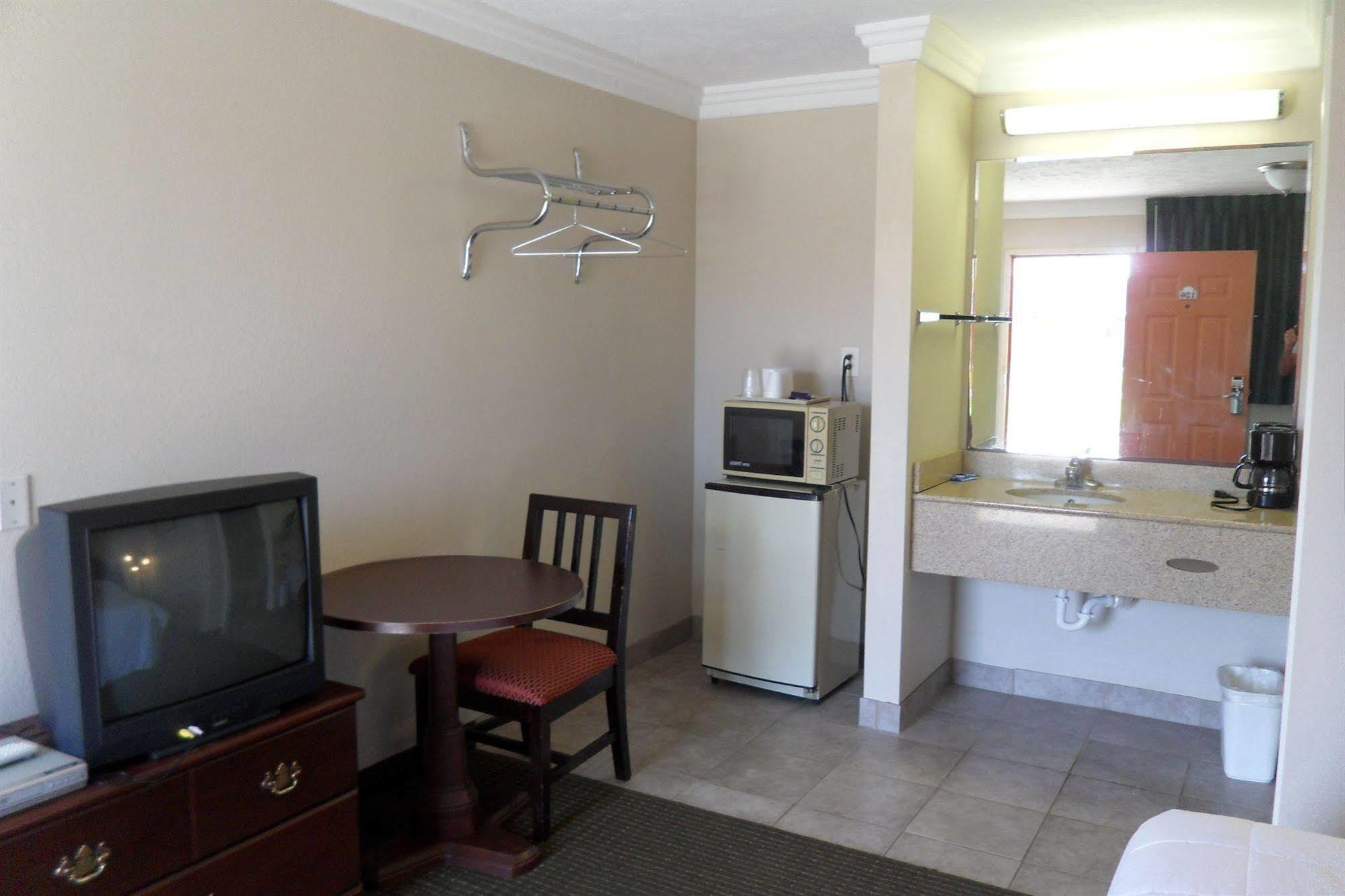 Deluxe Inn Motel Lake Charles Exteriér fotografie